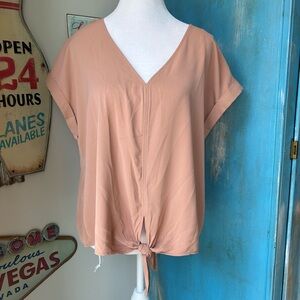 Olive & Oak Tie Front Blouse